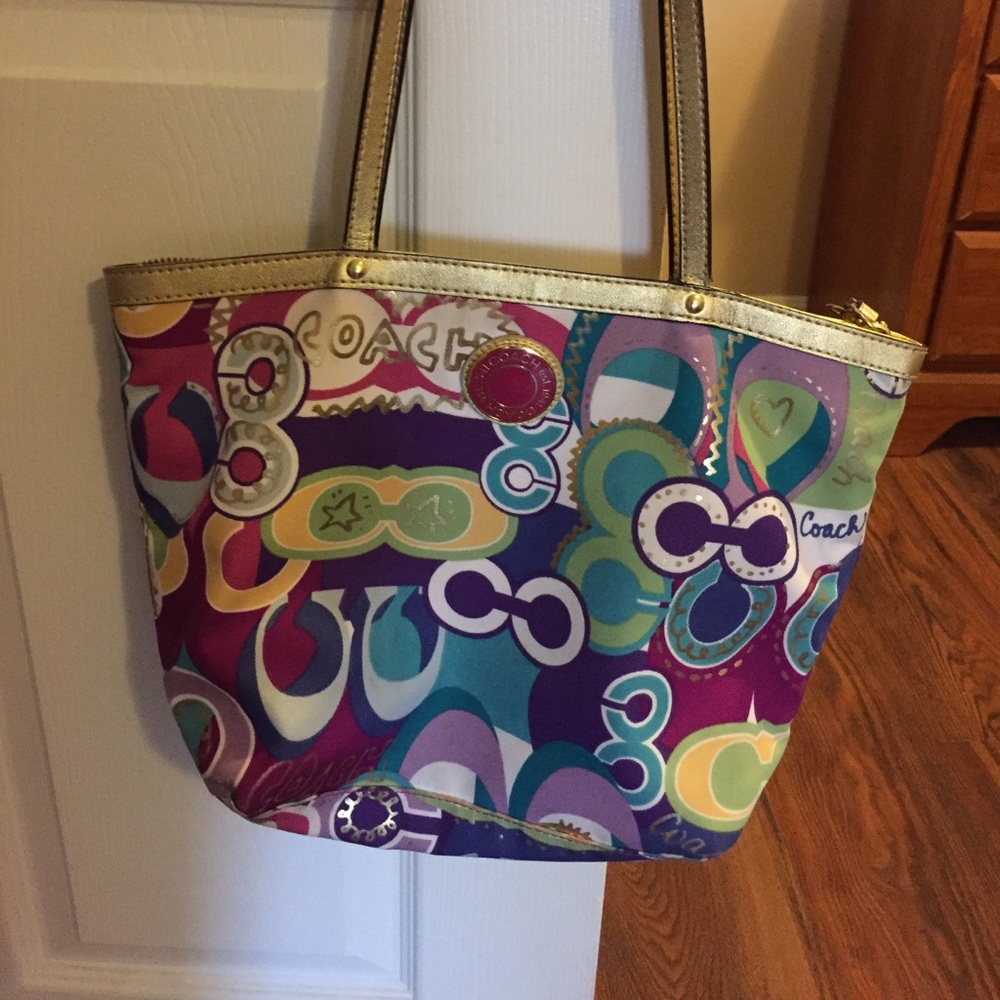 Hand bag